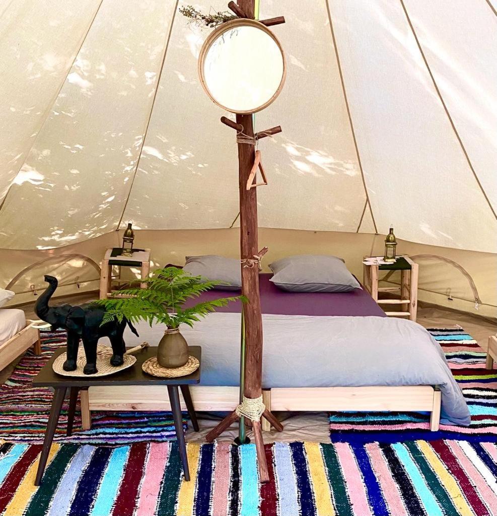 Le Travers Ajoux - Camping Gite Evenement Bagian luar foto